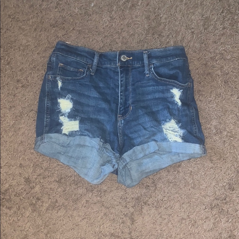 Hollister high waisted jean short SIZE 5